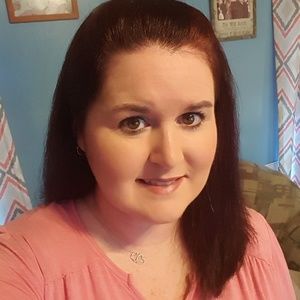 Meet your Posher, Casey